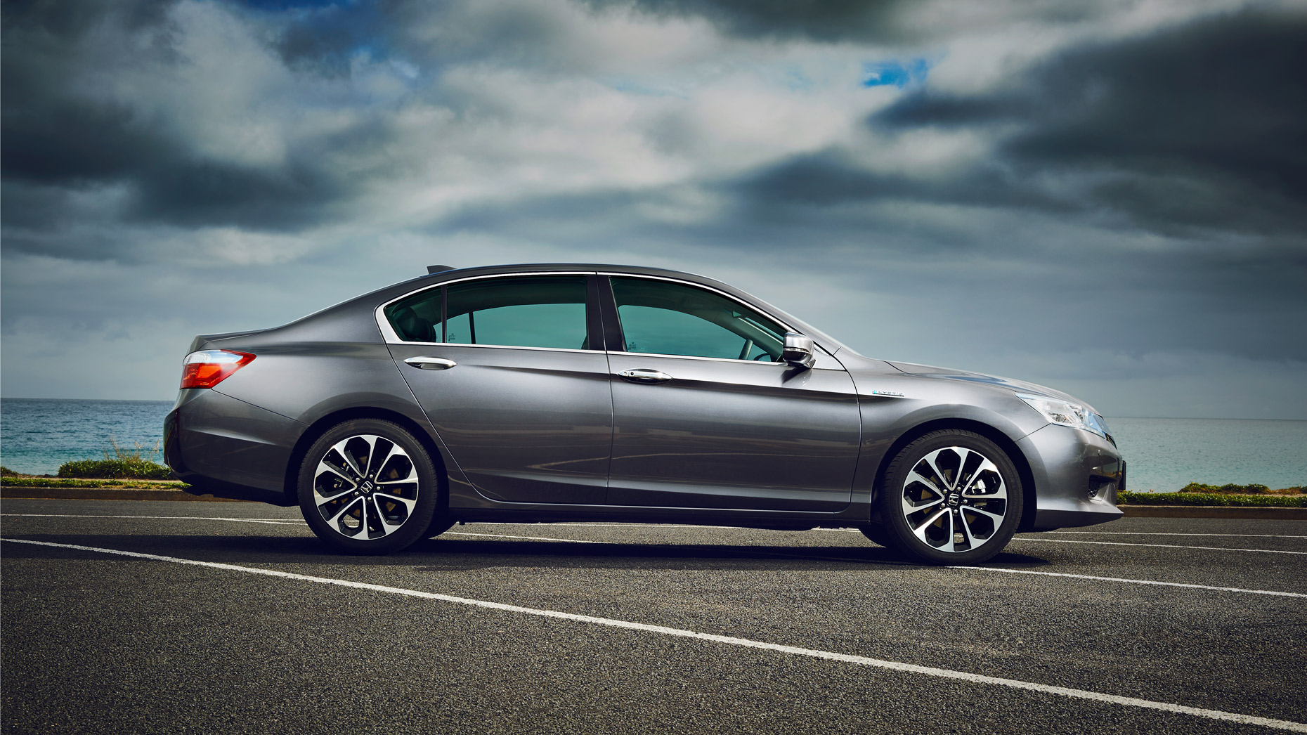 Honda-Accord-Sports-Hybrid_801